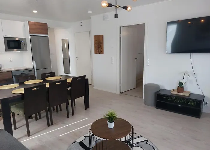 Tuomenkartano C12 公寓 卡拉约基