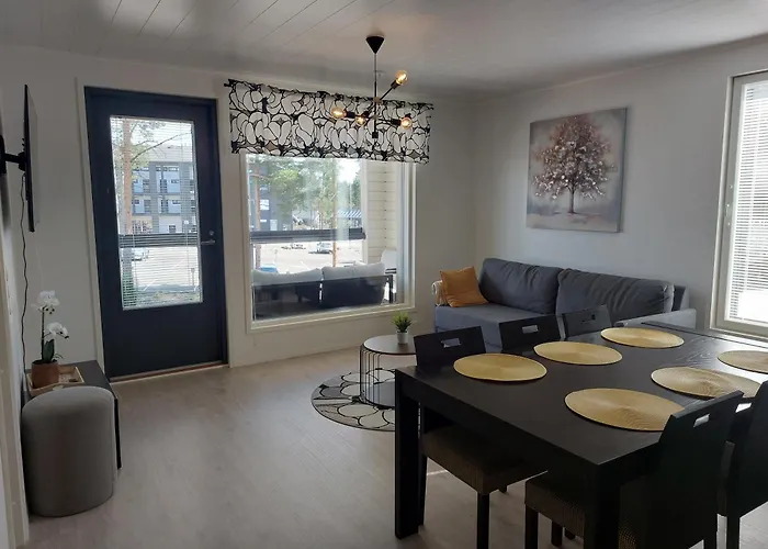 Tuomenkartano C12 公寓 *